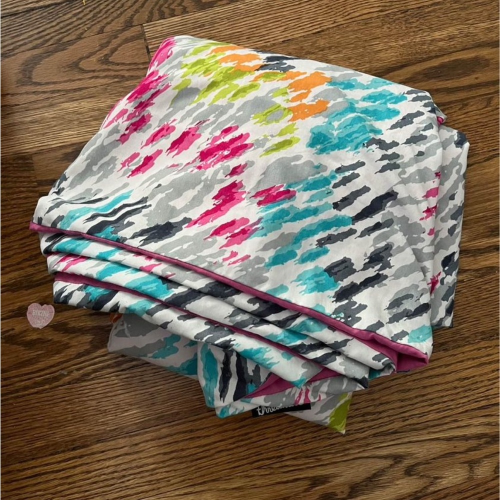 ⭐️ Twin XL Duvet Cover